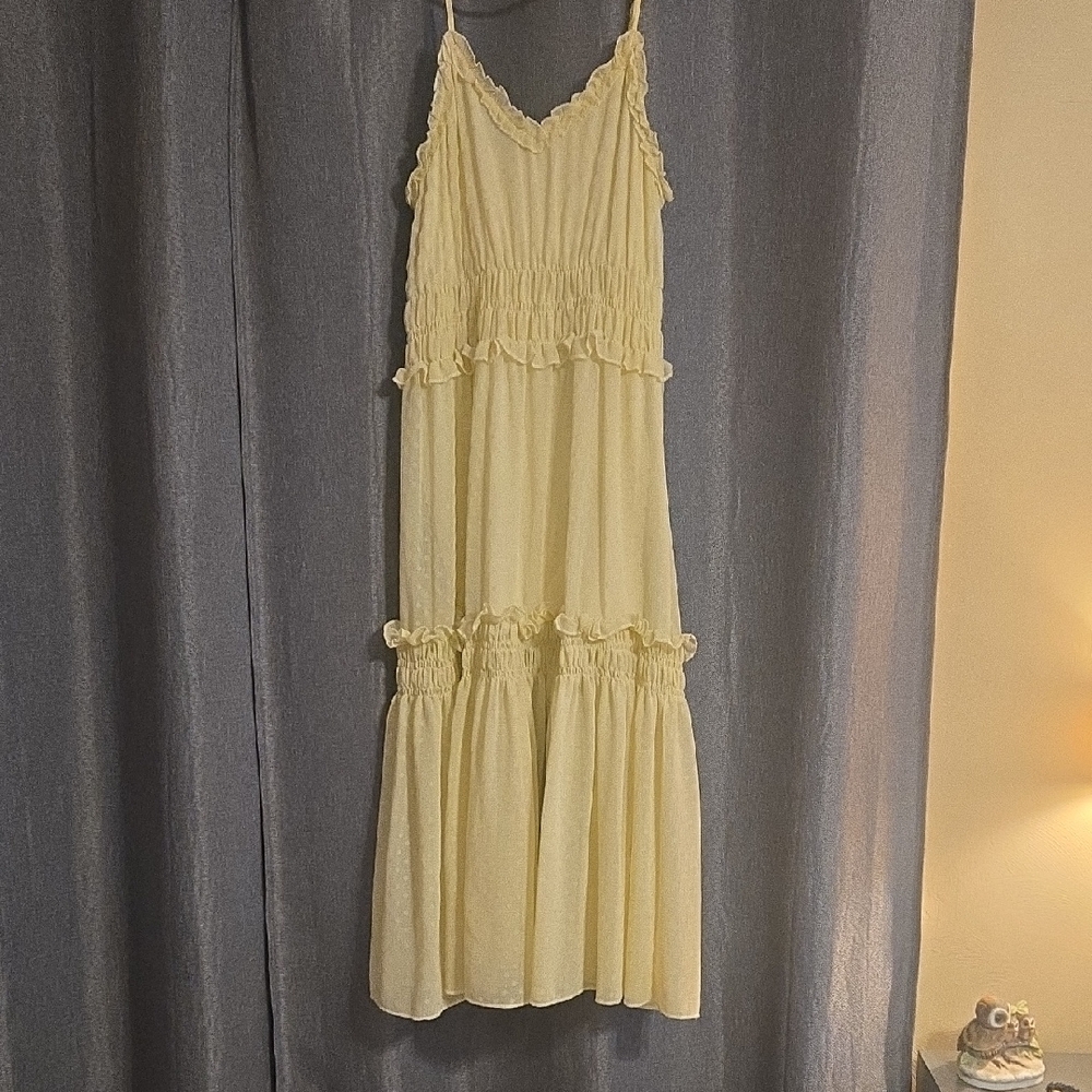 Chelsea & Violet Yellow Midi Dress